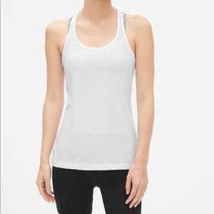 GapFit Breathe Racerback tank EUC
